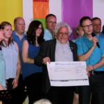 Spendenübergabe an Wolfgang Conzendorf von der Flüchtlingshilfe Flammersfeld